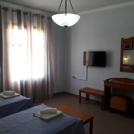 Makelli Budget B4 Lägenhet Karpathos